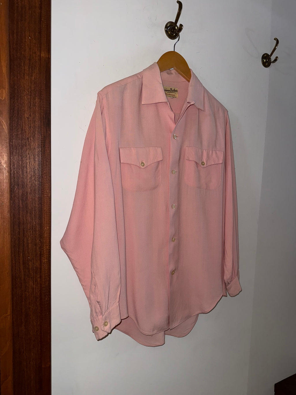 Richman Brothers Loop Collar